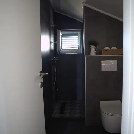 Apartman Maris App 3 Veli Iž
